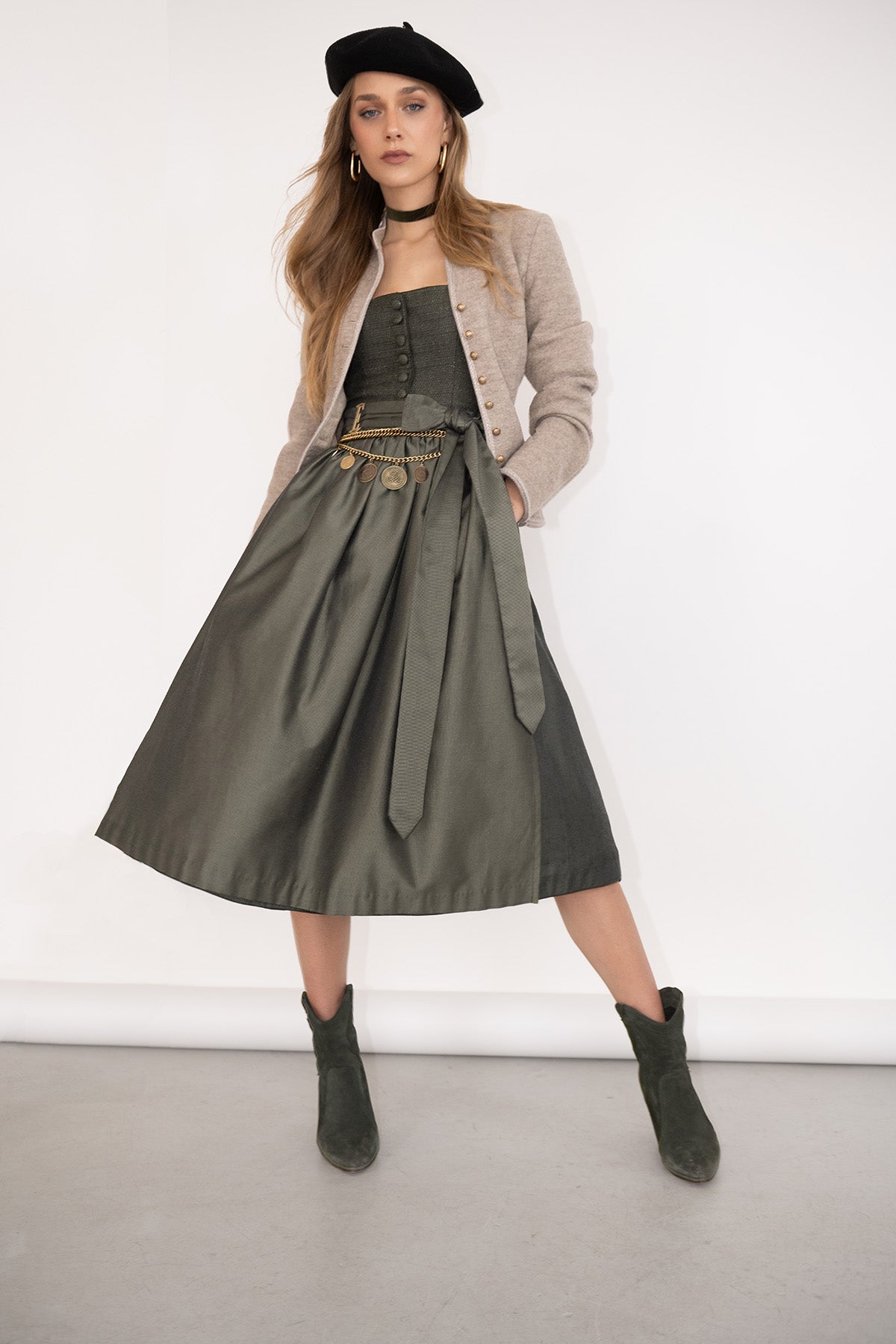 Dirndl Elle 2026