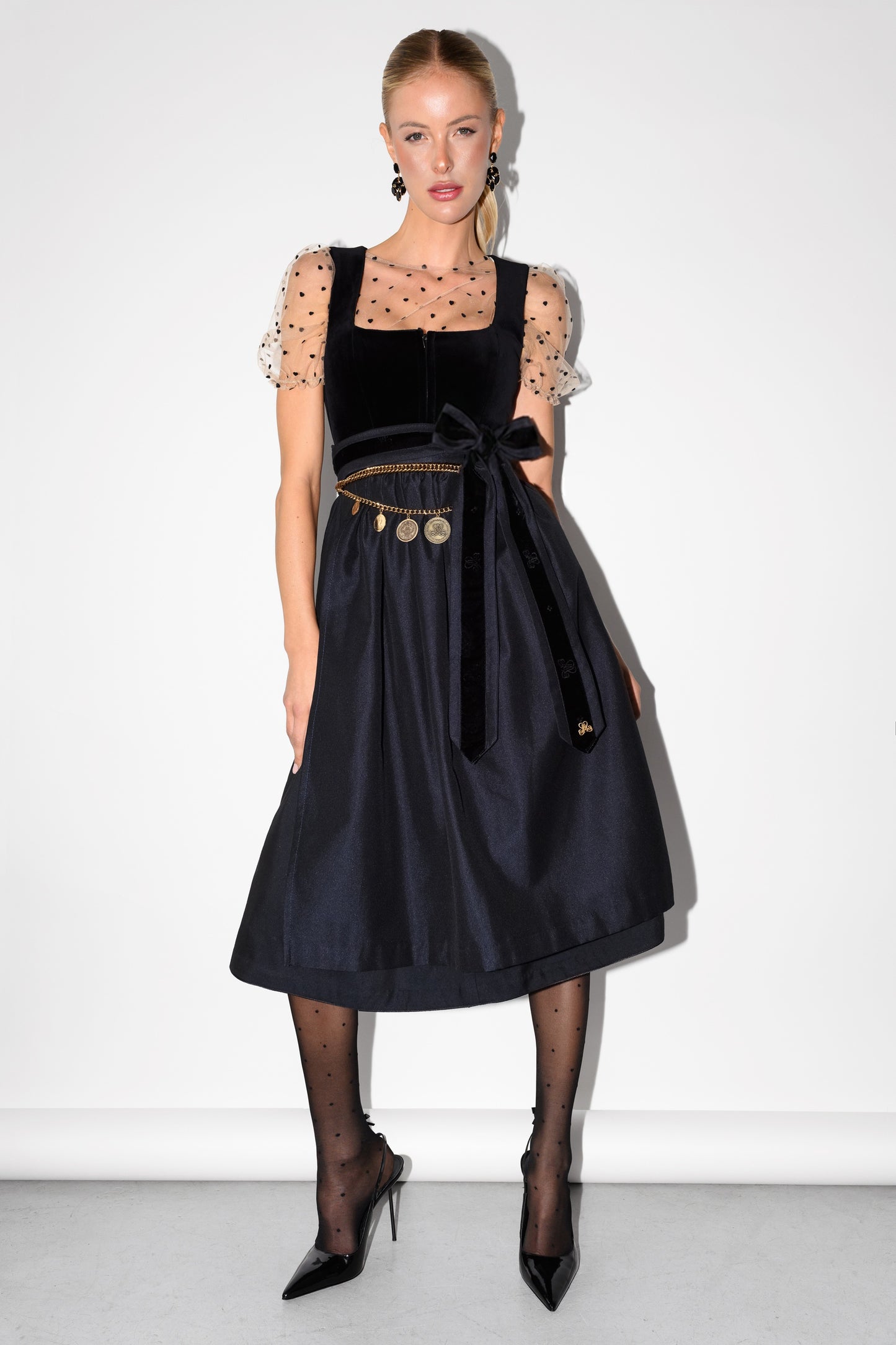 Dirndl Clara mit 2 Schürzen