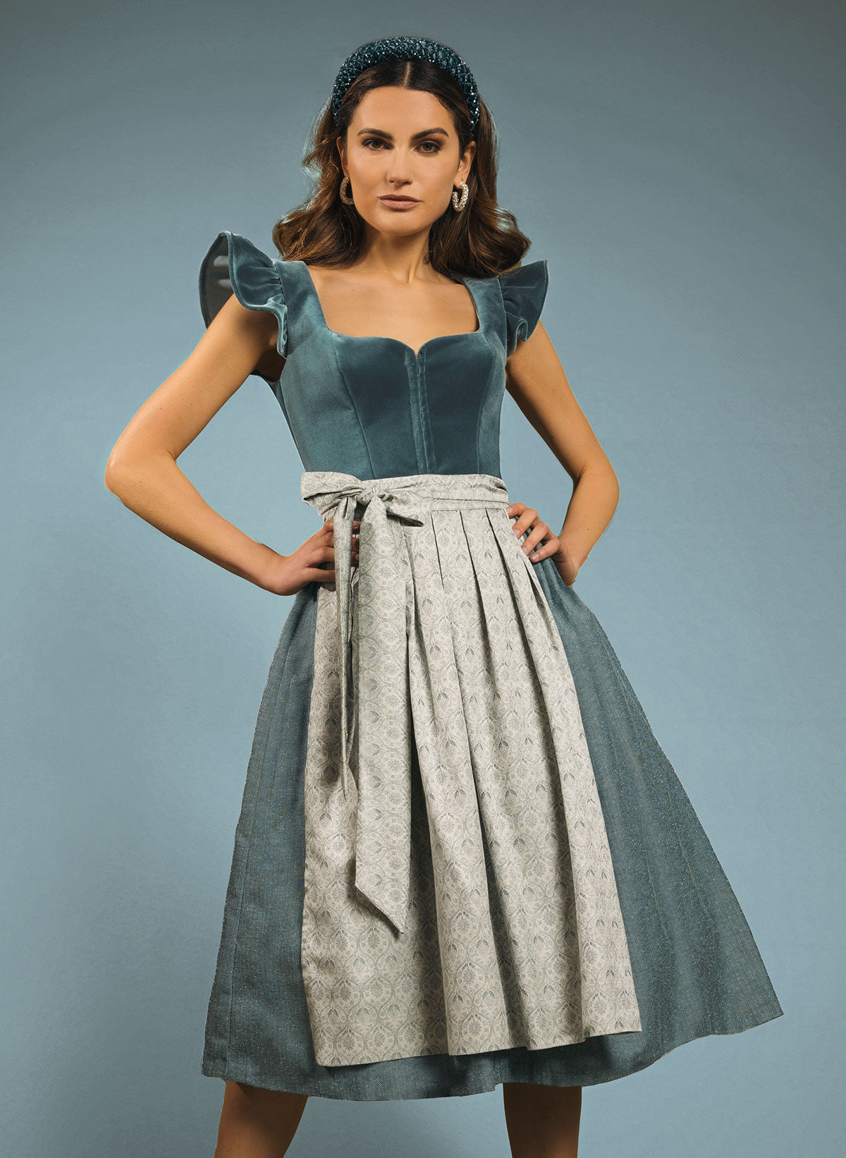 Samtdirndl Melissa mit abknöpfbarem Arm