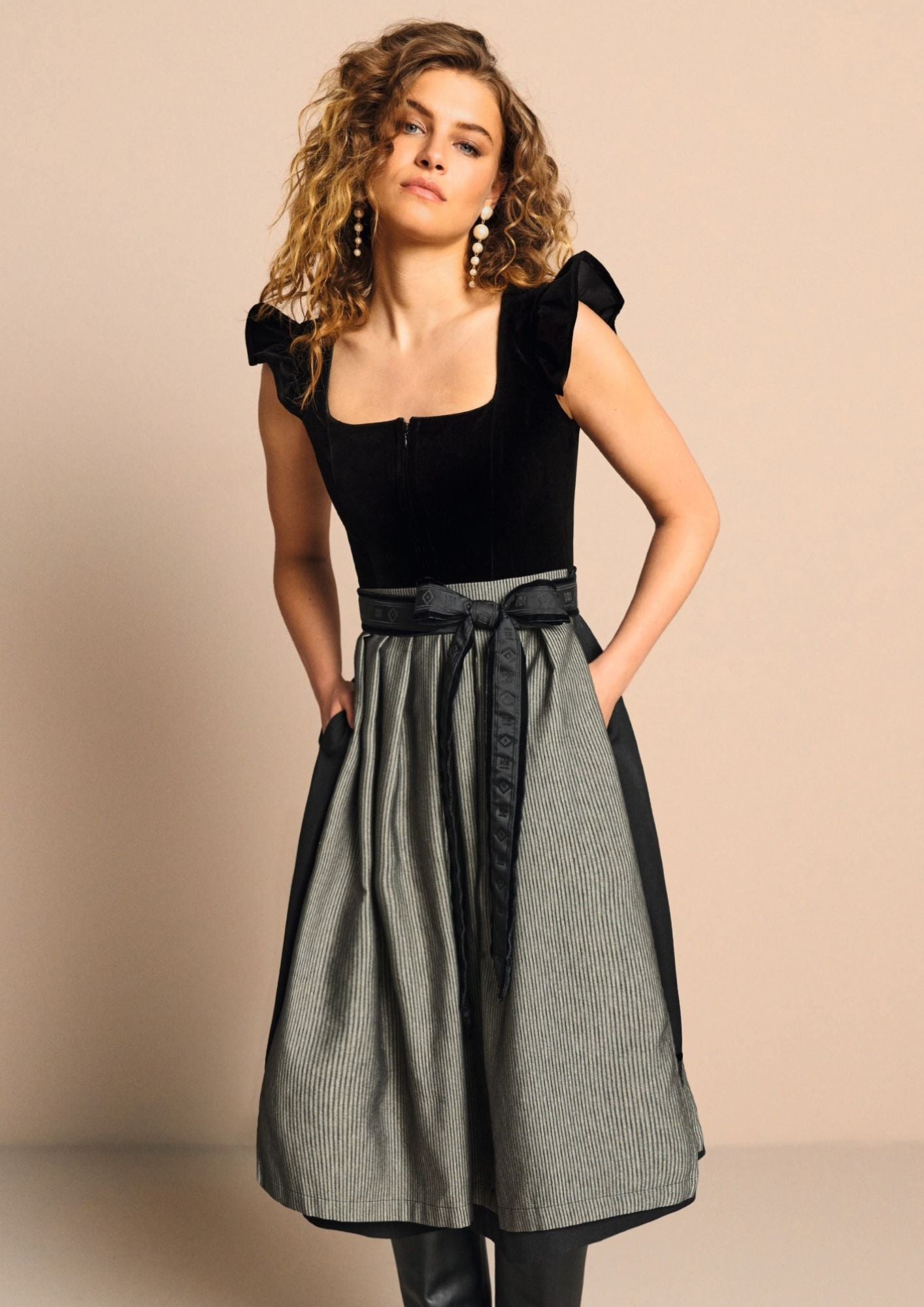 Dirndl Mona Riani, RL 75cm