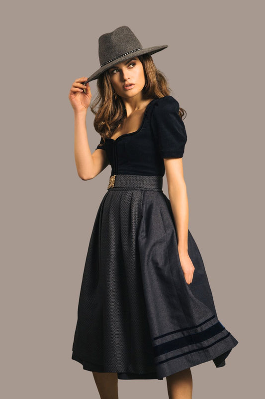 Dirndl Amalie, Rocklänge 75cm
